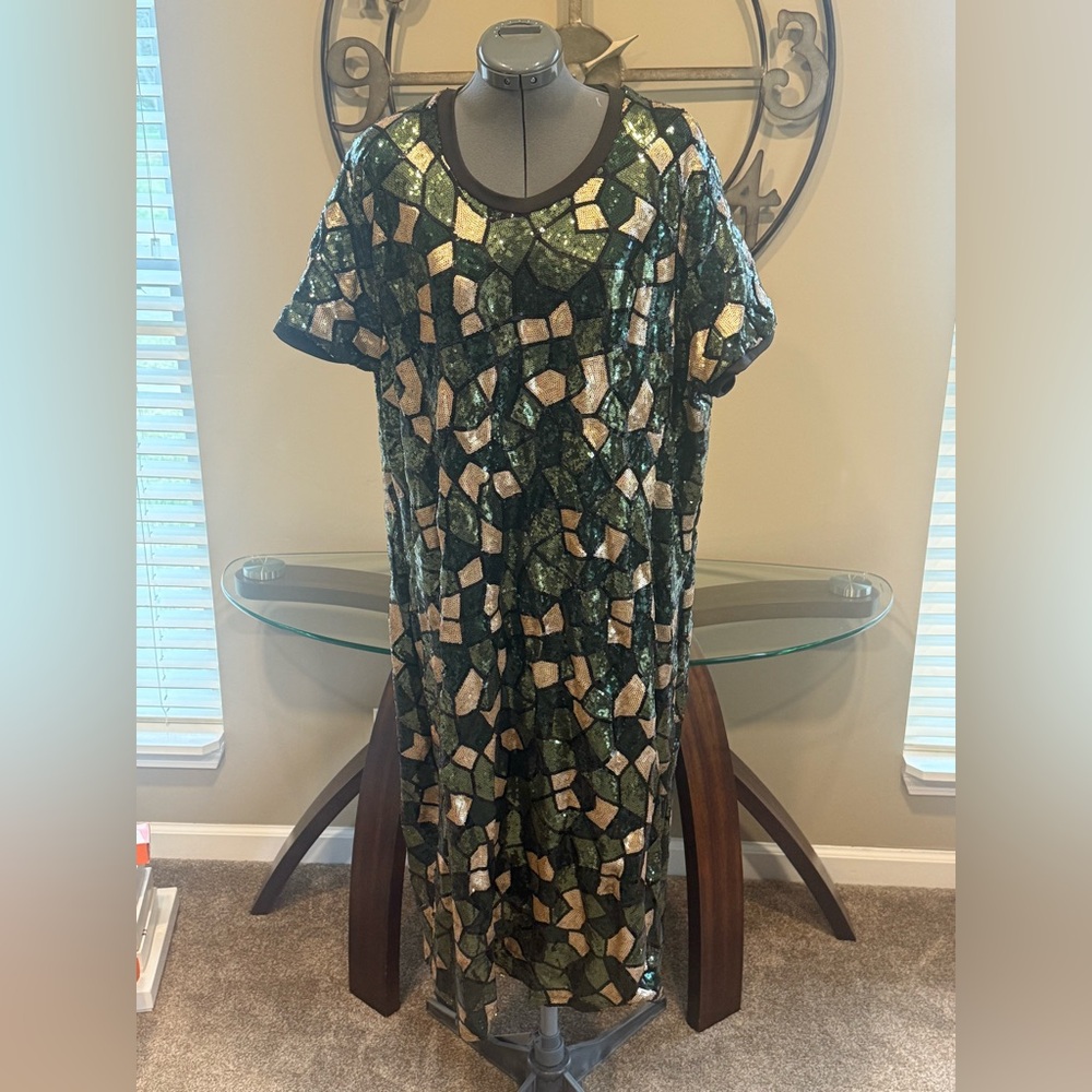 Ashley Sturat Elegant Green and Gold Sequence Dress Size 30 NWT
